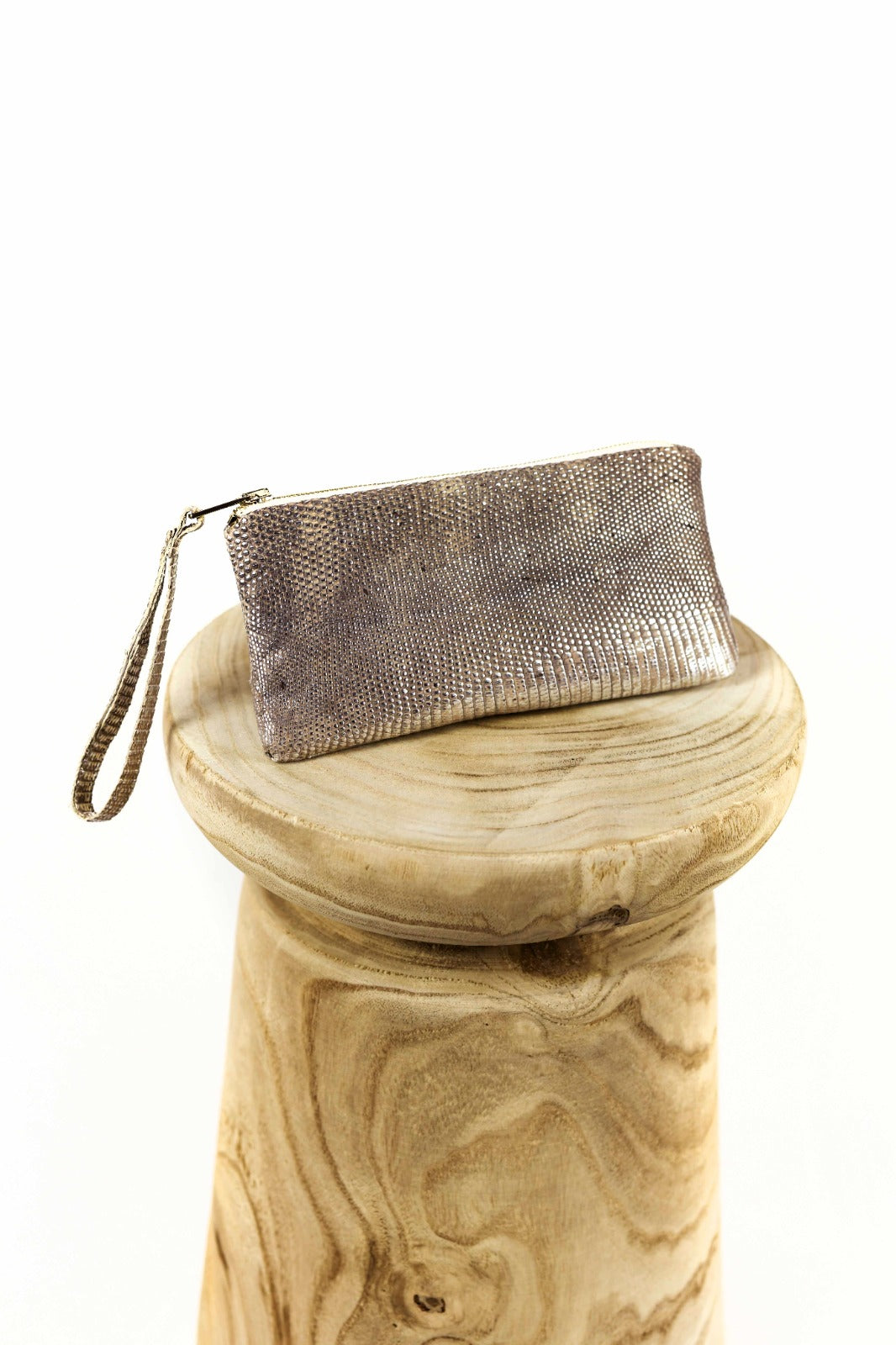 Pochette da polso in pelle con finitura effetto rettile